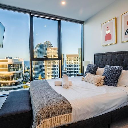 2 Bedroom Luxurious Family Apartment Next To Pacific Fair - Broadbeach Gold Coast Gc22 Kültér fotó