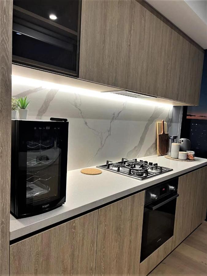 2 Bedroom Luxurious Family Apartment Next To Pacific Fair - Broadbeach Gold Coast Gc22 Kültér fotó