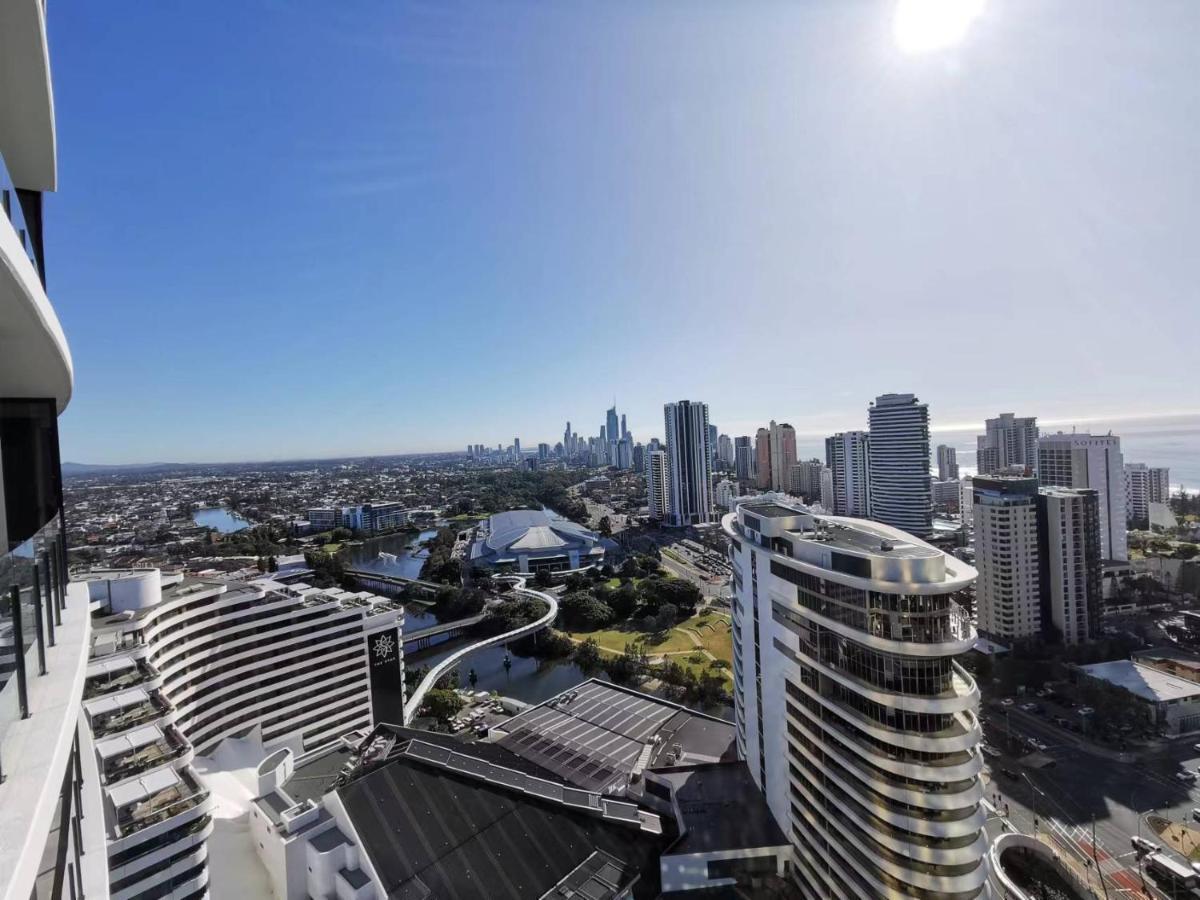 2 Bedroom Luxurious Family Apartment Next To Pacific Fair - Broadbeach Gold Coast Gc22 Kültér fotó