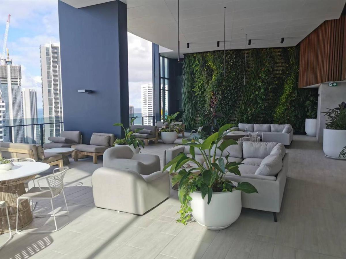 2 Bedroom Luxurious Family Apartment Next To Pacific Fair - Broadbeach Gold Coast Gc22 Kültér fotó