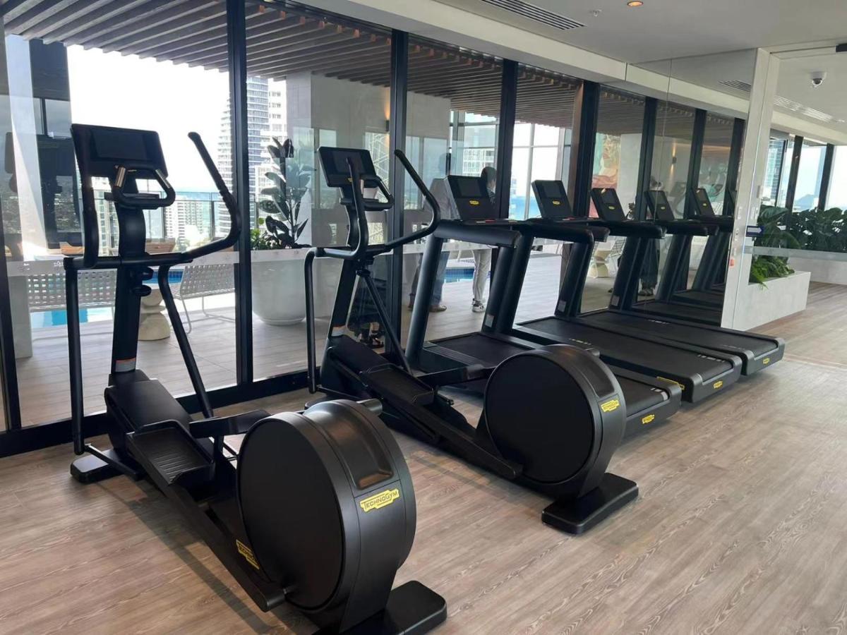 2 Bedroom Luxurious Family Apartment Next To Pacific Fair - Broadbeach Gold Coast Gc22 Kültér fotó