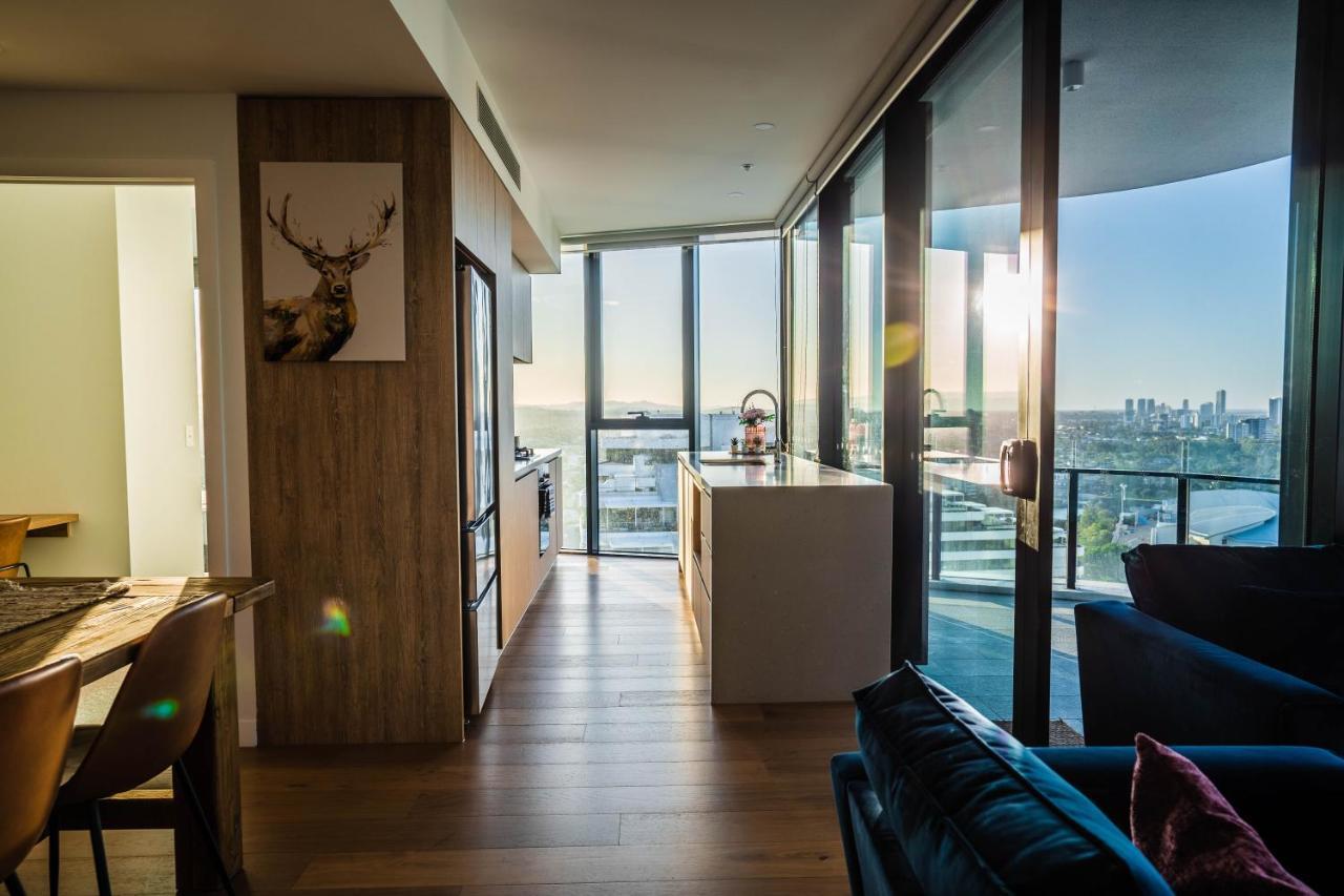 2 Bedroom Luxurious Family Apartment Next To Pacific Fair - Broadbeach Gold Coast Gc22 Kültér fotó