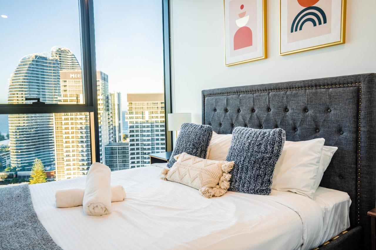 2 Bedroom Luxurious Family Apartment Next To Pacific Fair - Broadbeach Gold Coast Gc22 Kültér fotó