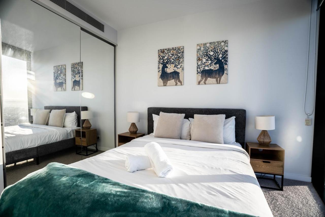 2 Bedroom Luxurious Family Apartment Next To Pacific Fair - Broadbeach Gold Coast Gc22 Kültér fotó